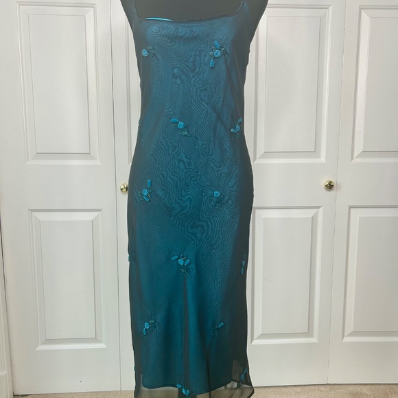 Concepts XXV Black and Blue Dress with Rosettes and Beading - Picture 2 of 4